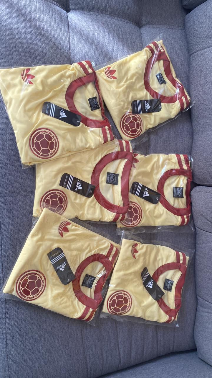 CAMISETA RETRO SELECCION DAMA