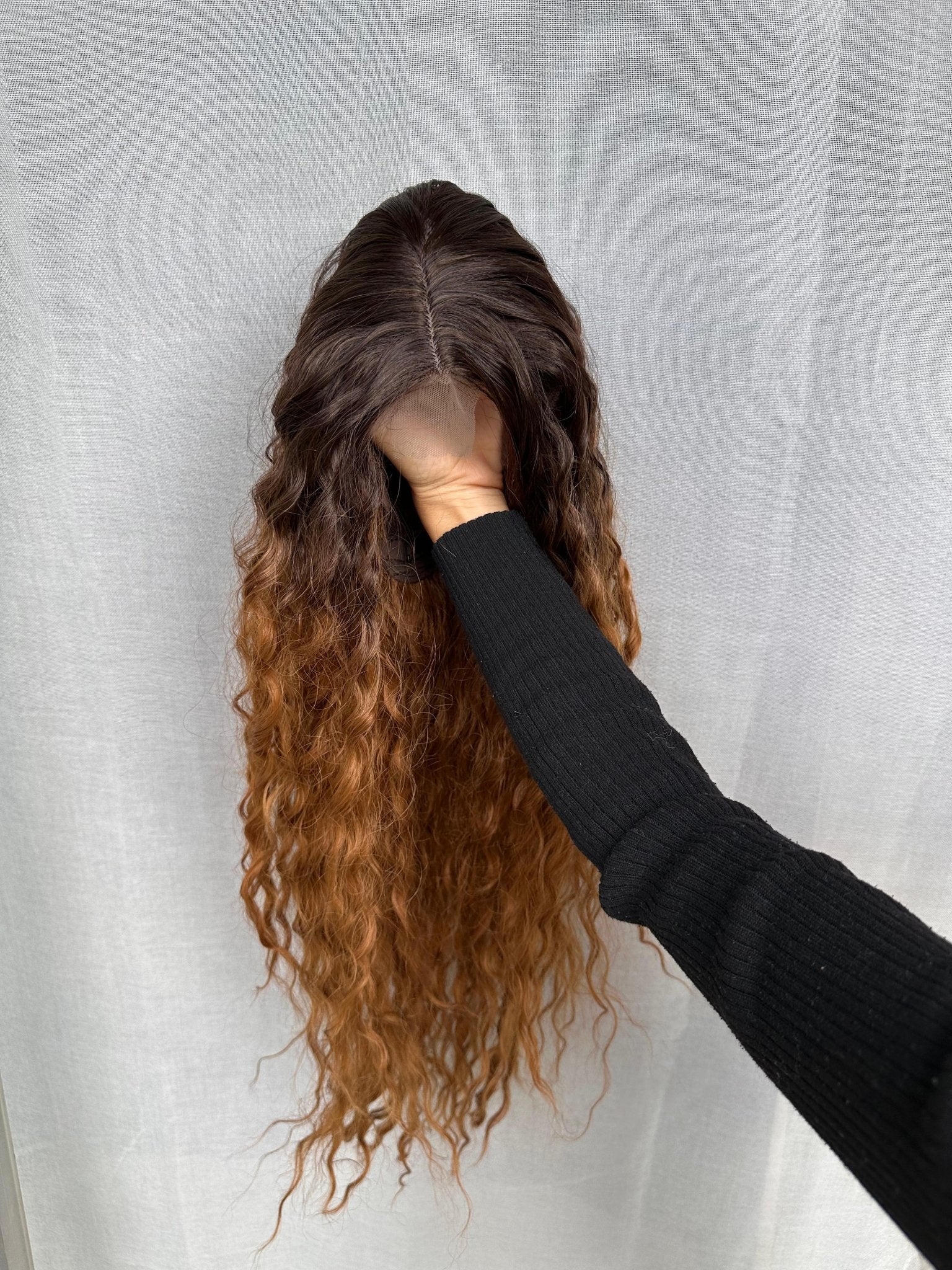 Peluca Aura wigs - Cabello Rubio Rizado - Tienda Colombia